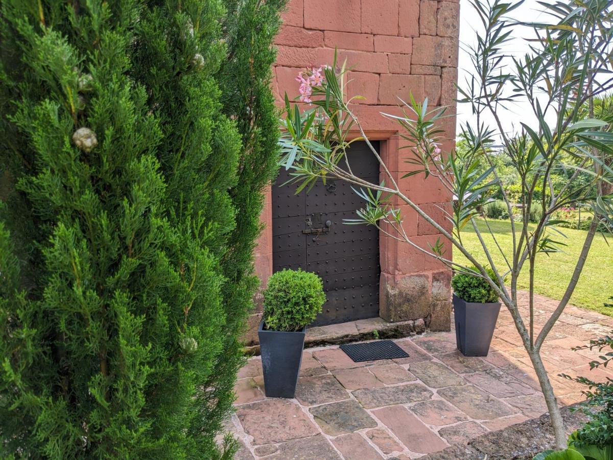 Chateau De Vassinhac Chambres D'Hotes Collonges La Rouge מראה חיצוני תמונה
