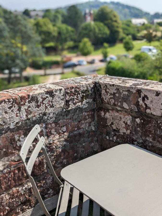 Chateau De Vassinhac Chambres D'Hotes Collonges La Rouge מראה חיצוני תמונה