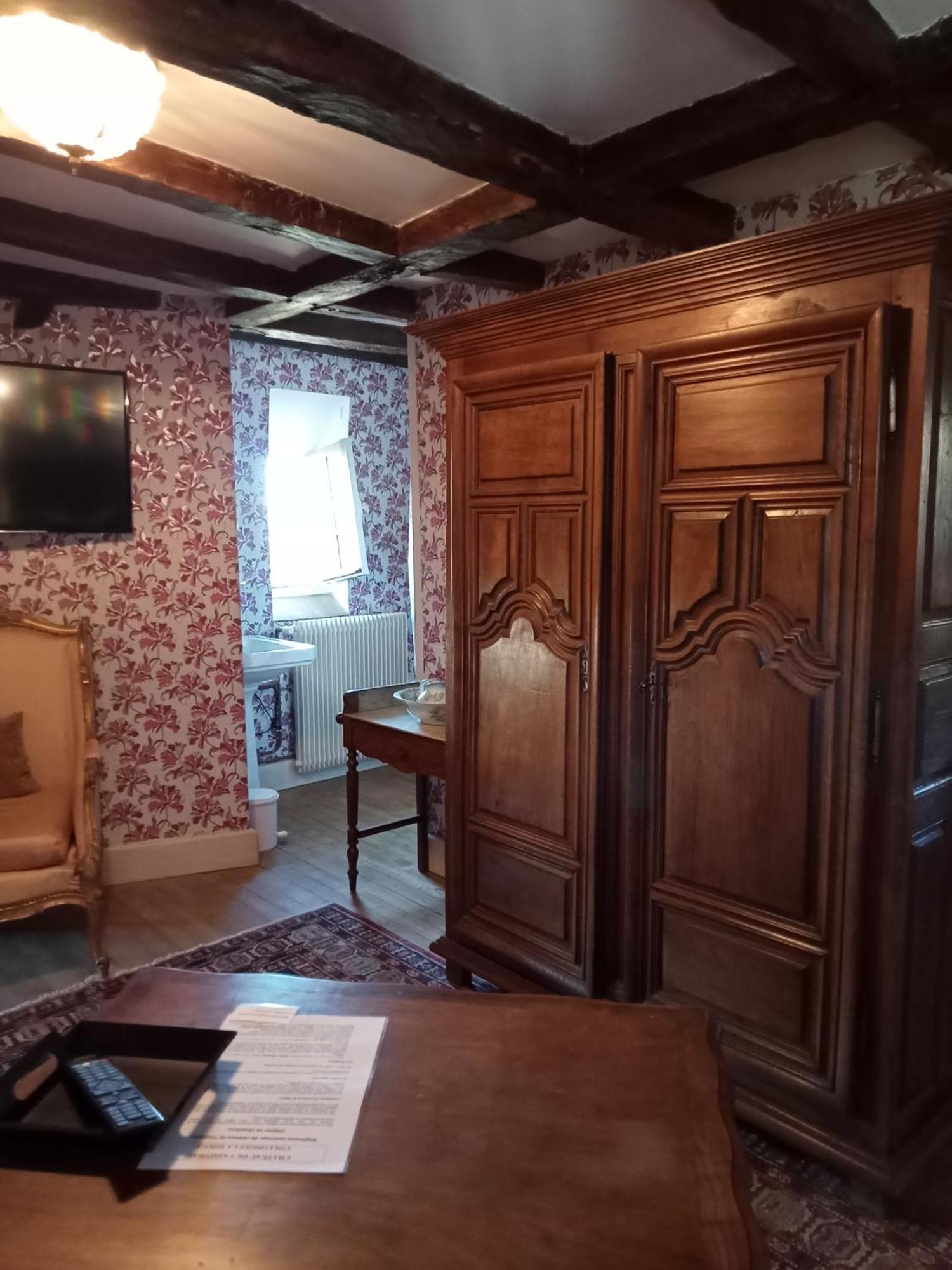 Chateau De Vassinhac Chambres D'Hotes Collonges La Rouge חדר תמונה